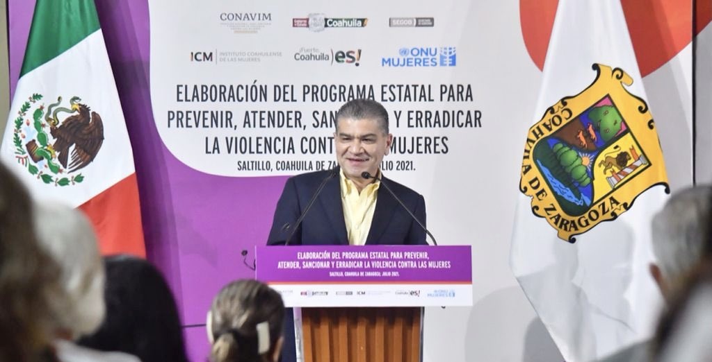 SofyCamil's tweet photo. Asistí al inicio del "Taller para la elaboración del #ProgramaEstatal para prevenir, atender, sancionar y erradicar la #ViolenciaContraLasMujeres ", presidido por el gobernador @mrikelme, realizado por @GobDeCoahuila y @ONUMujeresMX https://t.co/kwq6sy2YQA