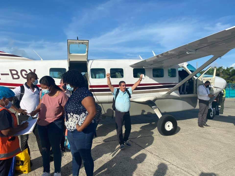 RadNalSai's tweet photo. Se reactivó el #Turismo entre Costa Rica y San Andrés con el inicio de los vuelos charter entre los dos destinos, así lo confirmó a #ColombiaAlAire Pedro Abello Presidente del gremio de posadas turisticas  @AlojateInn @danielnewball2 https://t.co/TIn2R8FPPt