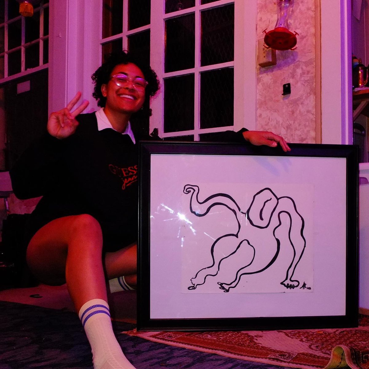ArayaKomai's tweet photo. framing some art 🥬🖤 https://t.co/IhyqXUFxKj