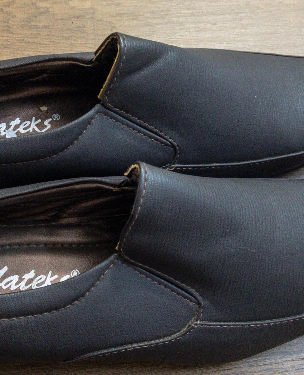 hakeemstoree's tweet photo. ♦️Classic Shoes
♦️Color: Dark Brown
♦️Size: 41
Price: 5500 SDG
♦️DM for order
♦️جزمة كلاسيكية 
♦️اللون: بني غامق
♦️المقاس:٤١
السعر: ٥٥٠٠ جنيه سوداني 
♦️للطلب: DM https://t.co/fh5DKtAMmP