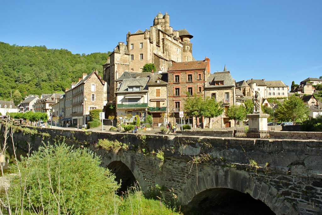 yvesdeligne's tweet photo. Estaing https://t.co/QMmCjgWBfF