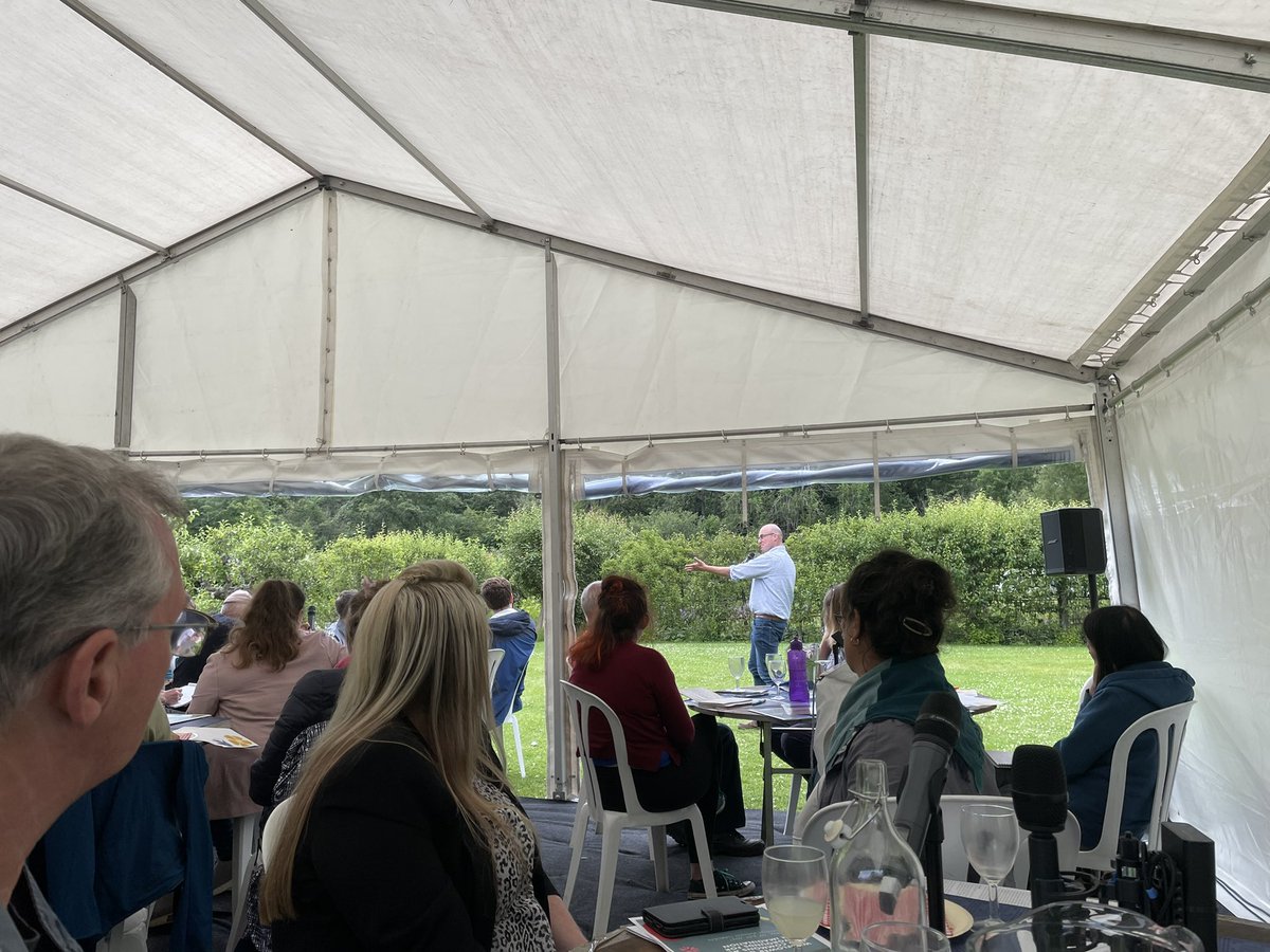 A lovely evening in the Walled Garden @CroxtethHall - wonderful to see ex @CroxtethCampus student Cllr Daniel Barrington delivering the introduction to the wildflower event 🌻🌺 #scouseflowerhouse #northernflowerhouse