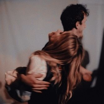 songsntears's tweet photo. She's the life of the party. The most contagious laugh and the most beautiful soul you could ever ask for in your life.

"It’s hard to vocalize the wonders you seek through your eyes leaves me in disbelief"

#WCW https://t.co/FcD59IJQSE