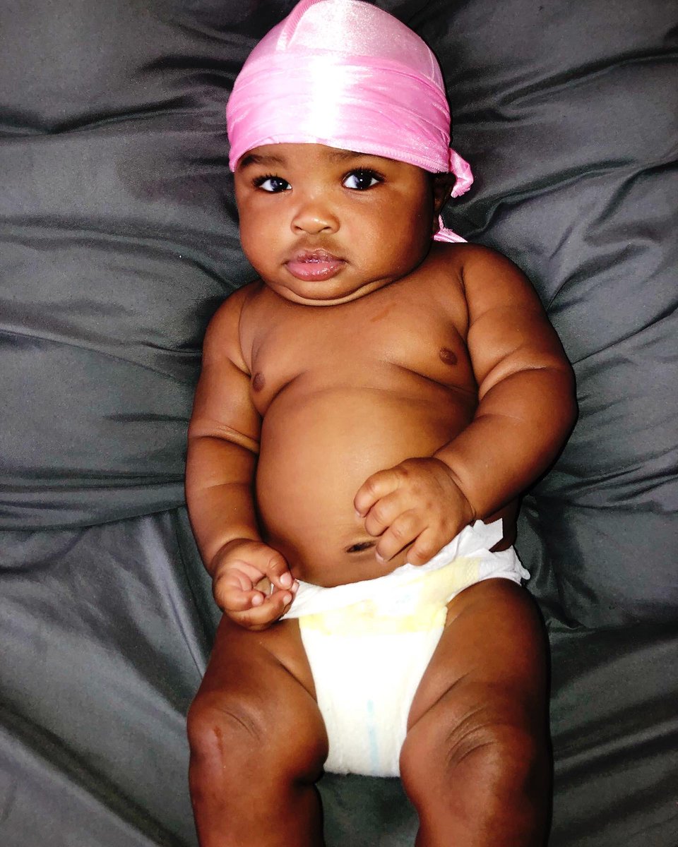 BeezaayBee's tweet photo. Yung n Turnt 🤟🏾💕👑 https://t.co/l1t73la0ce
