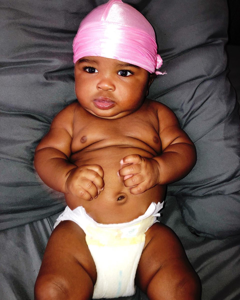 BeezaayBee's tweet photo. Yung n Turnt 🤟🏾💕👑 https://t.co/l1t73la0ce