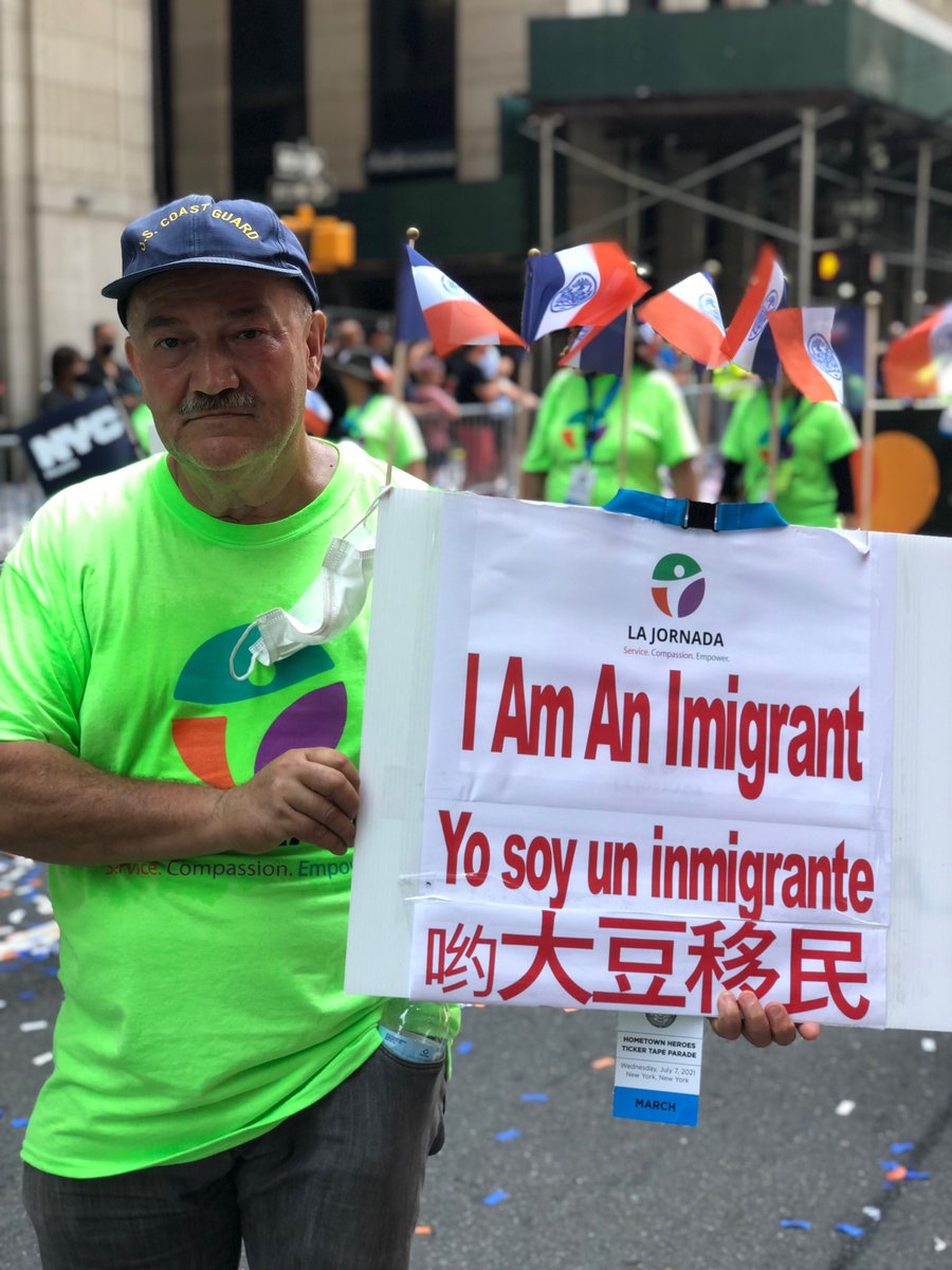 NYCImmigrants's tweet photo. During the pandemic, immigrant New Yorkers made incredible efforts to support our city. In fact, nearly half of our essential workers are immigrants. Today, we're proud to celebrate them and their sacrifices as we continue our recovery for all: Thank You Immigrant New York! https://t.co/go6jLy2AKc