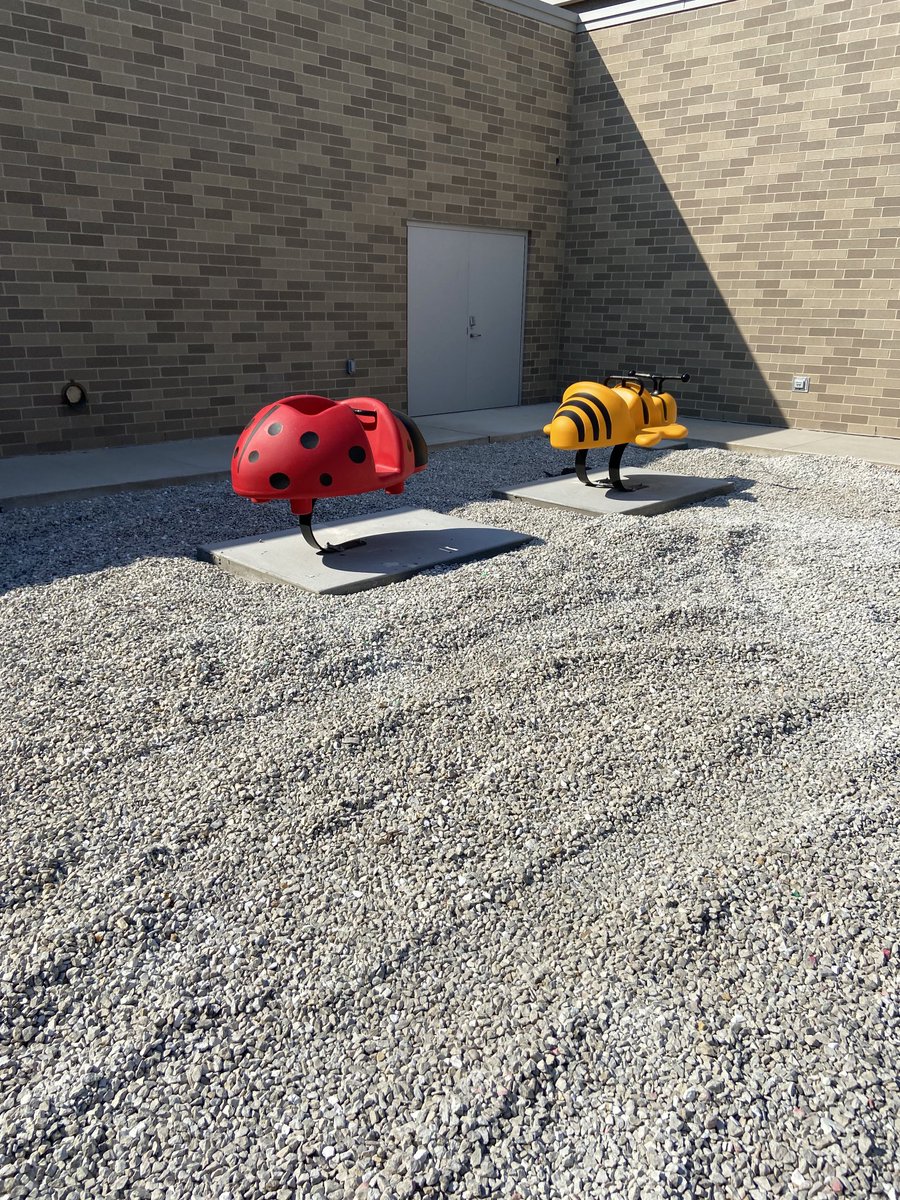 Play structures are being installed in the Early Childhood outdoor play area at May Whitney!  #maywhitney