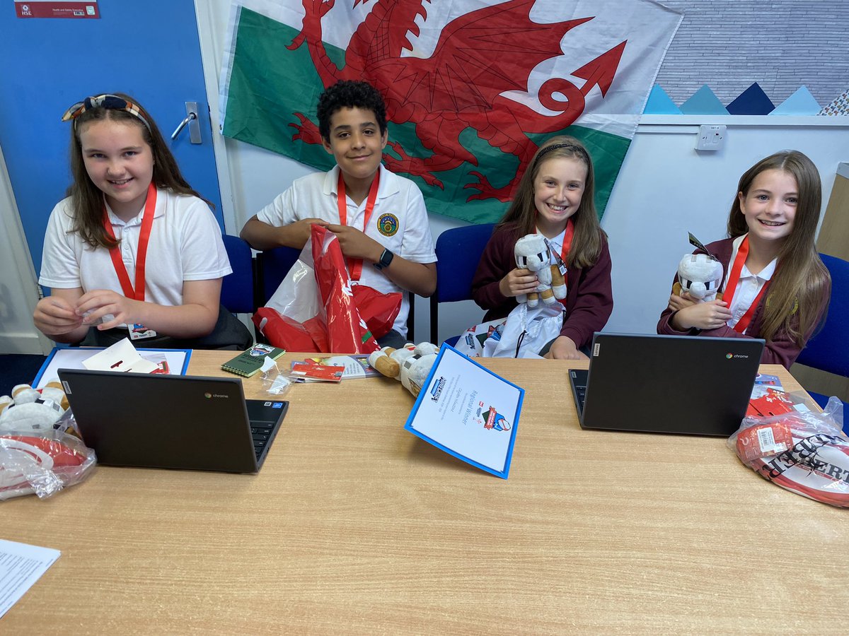 Miss Jenkins tweet media