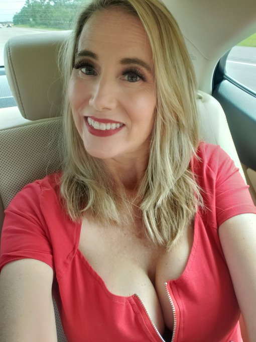 Road trip! On my way to the Golden Nugget Casino! https://t.co/oi1litpxgn<a href="/tag/pussy"class="tags"><span>#pussy</span></a><a href="/tag/milf"class="tags"><span>#milf</span></a><a href="/tag/anal"class="tags"><span>#anal</span></a><a href="/tag/creampie"class="tags"><span>#creampie</span></a><a href="/tag/squirting"class="tags"><span>#squirting</span></a><a href="/tag/manyvids"class="tags"><span>#manyvids</span></a>