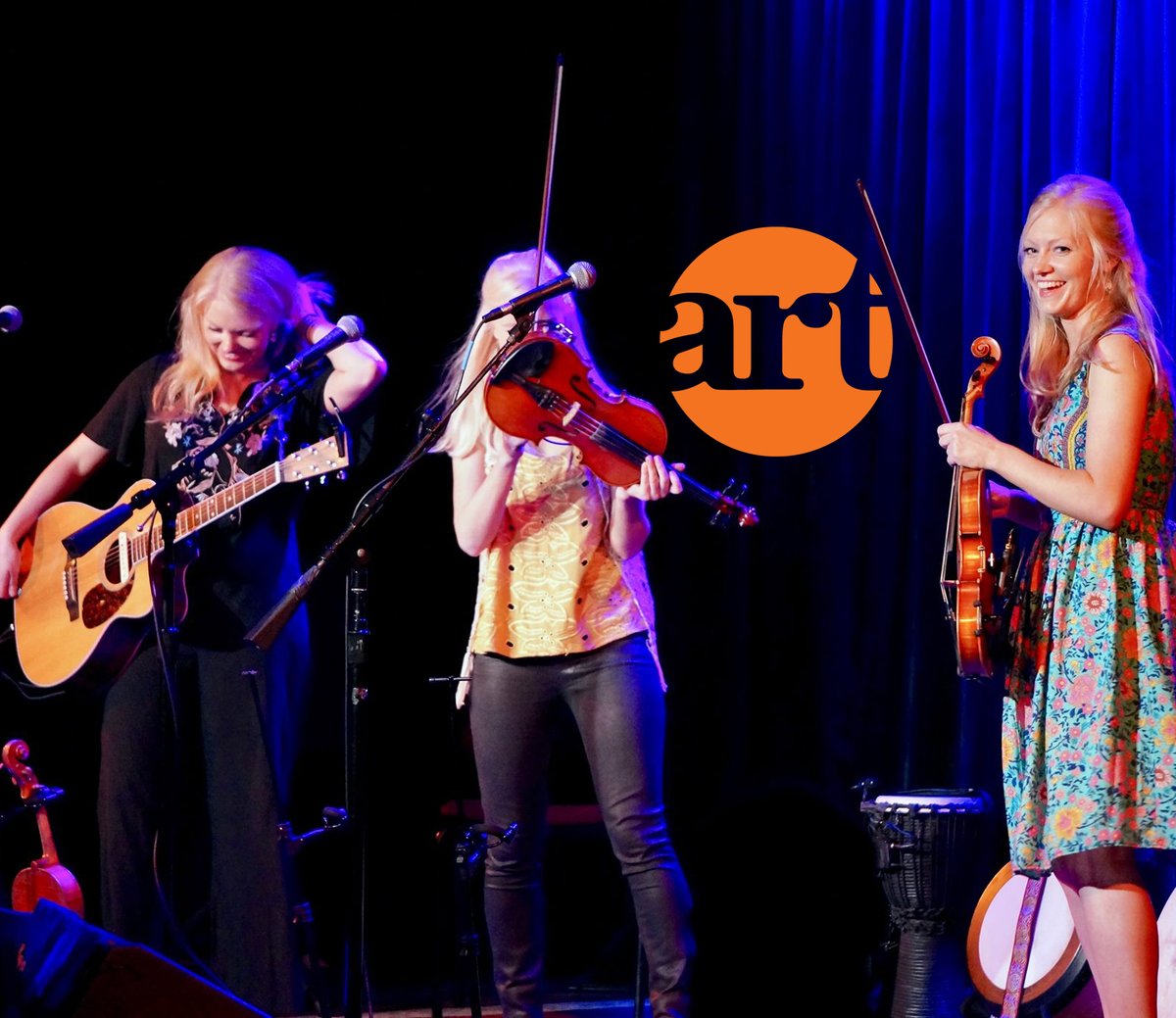 methowarts's tweet photo. Come out and celebrate with us this Saturday with the Gothard Sisters. Under the Methow Sky,  Sat, July 10, at 6pm! Violin, fiddle tones, pure vocal harmonies, mandolin, and foot stomping! https://t.co/DGBsaQtioa https://t.co/RnC7vV700G