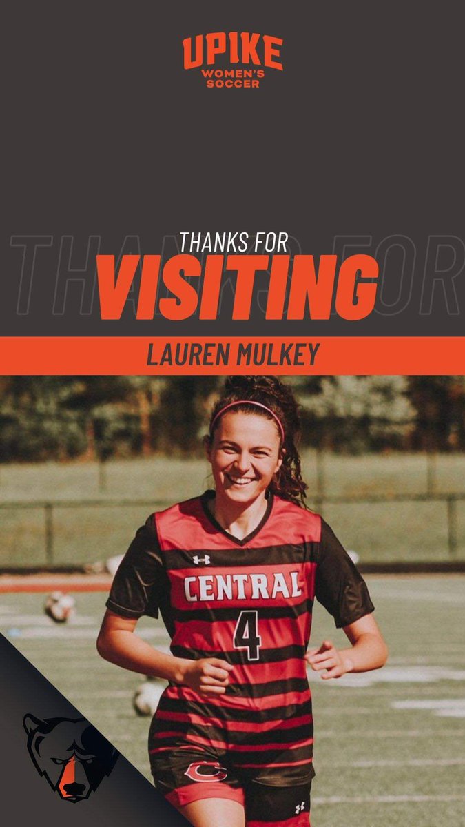 UPIKESOCCER's tweet photo. Thanks for the visit Lauren we hope to see you soon in UPIKE black&amp;orange!#Bears https://t.co/lU8kXCBlpR