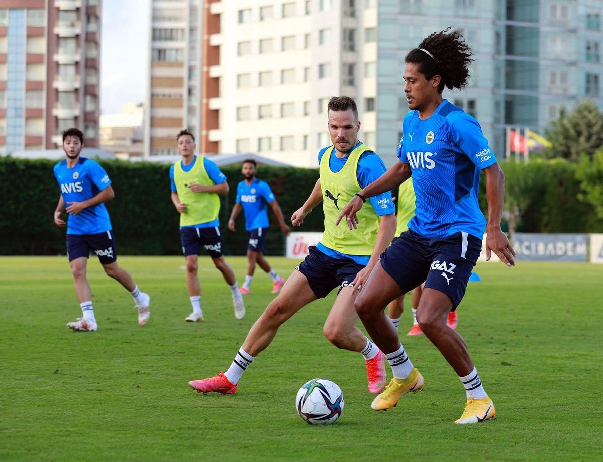 Mauricio Lemos tweet media