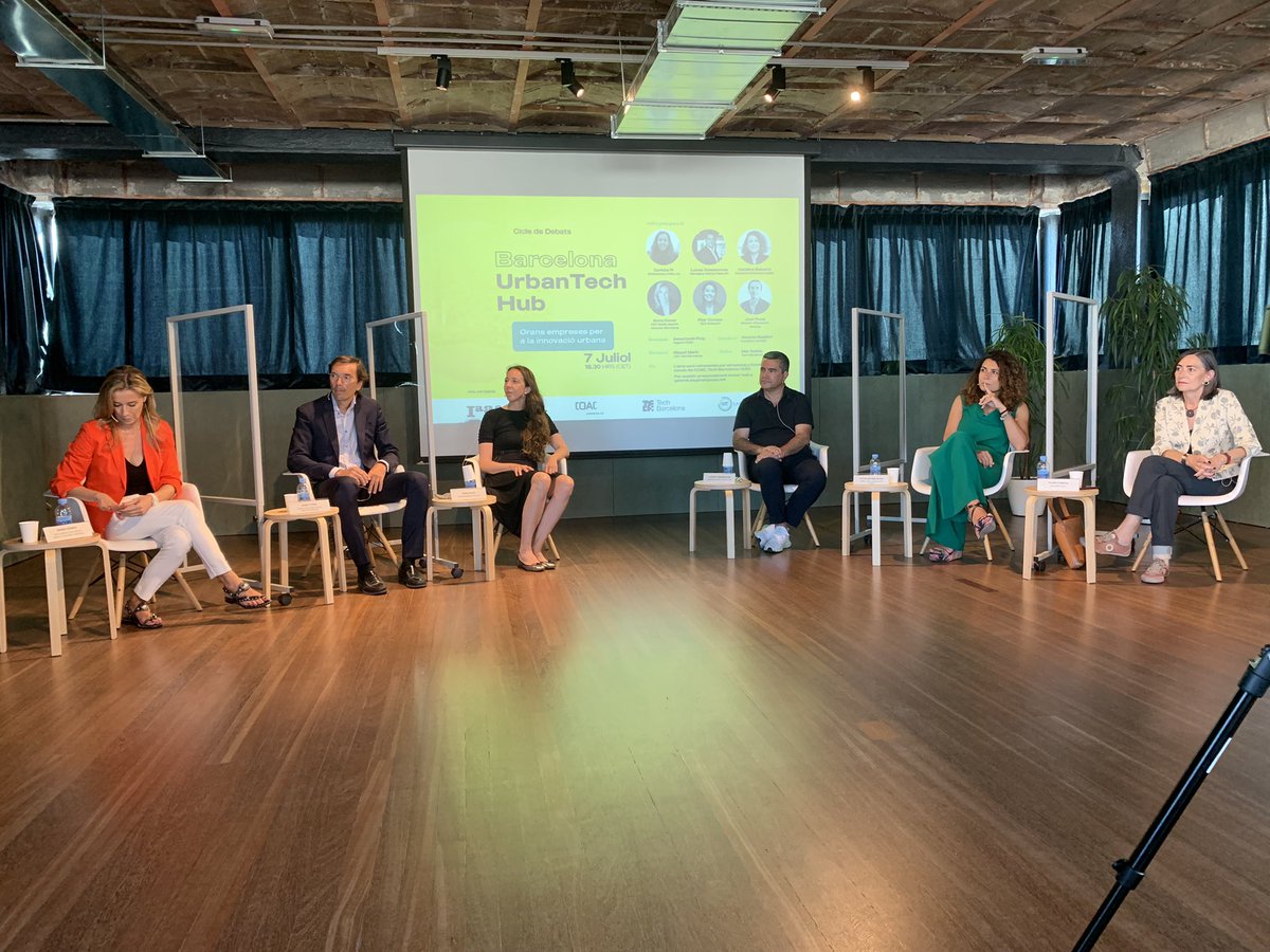 assumpciopuig's tweet image. Enriquidora sessió avui al @COACatalunya Grans empreses per la Innovació Urbana amb @PilarConesa @agenersurrell, Lucas Casasnovas, @CarlotaPiAmoros @cbalseiro i Joan Pons en el marc del #UrbanTechHub gràcies per la vostre implicació i aportacions.