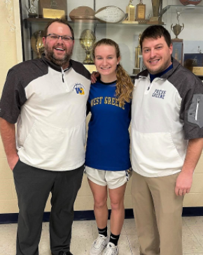 Cover3_ATH's tweet photo. West Greene's @BarnerBrooke, @london_whipkey, @LexieVandyne, &amp; @AnnaDurbin5 will probably vote for @JerseyW15 as Cover Three Athletics 2020-21 Female Athlete of the Year. Will you vote for Jersey? You can vote for her in the link in our bio at the end of the day on 7-11. https://t.co/8Q4PfDF6nH