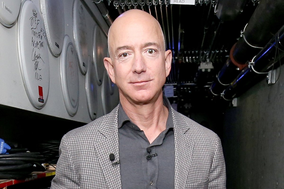 Here's how Jeff Bezos spent his final days as Amazon CEO