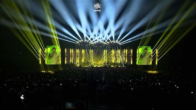 ClayPakyNews's tweet image. Egyptian superstar, Mohamed Hamaki performed live at Jeddah Super Dome, in Saudi Arabia, on June 25. LD #ayaholding lit up the stage by using 48 #SharpyPlus on the upper three squares and 96 #SharpyPlus distributed on each column.

#Claypaky #Jeddah #HamakiXKSA #IgniteYourShow