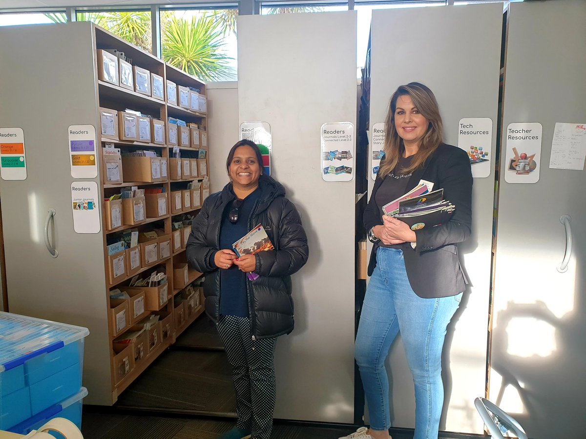Thank you to our amazing parent helpers who support us with returning our reading resources each week. Ka pai and thanking you all.
<a href="/StonefieldsSch/">Stonefields School</a> <a href="/SsCollaborative/">Stonefields Collab</a>