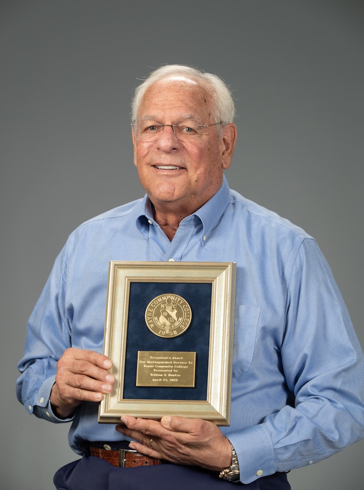 William “Bill” Slaughter Hunter Sr. is the recipient of Wayne Community College’s President’s Award for Distinguished Service. The award recognizes an individual for work for the community, profession, and the college.

Read more at the link. 
🔗: zcu.io/yHwU