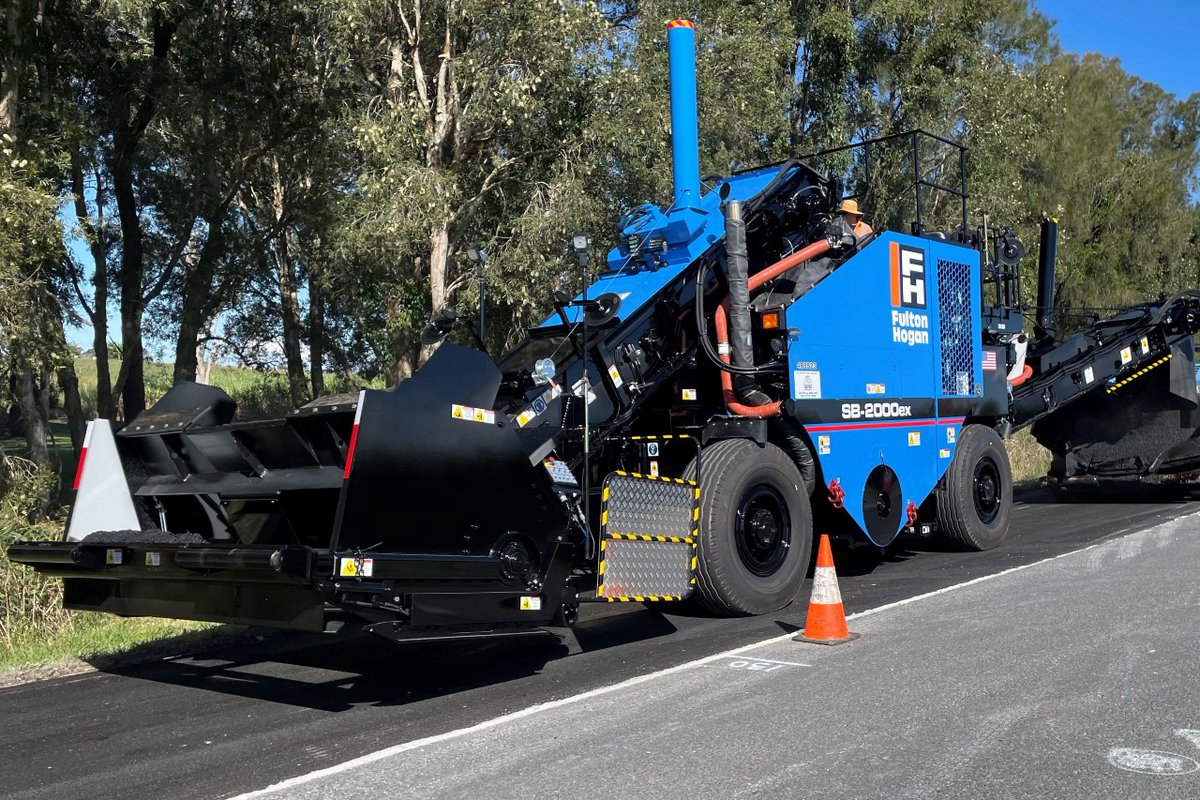 “The Shuttle Buggy MTV has been a crucial piece of equipment to project sites since its introduction in Australian markets nearly 24 years ago.” Read about it in Roads and Infrastructure Magazine! <a href="/Roads_Online/">Roads Online</a> 
ow.ly/hnd650FraFr. #OneASTEC #ShuttleBuggyMTV
