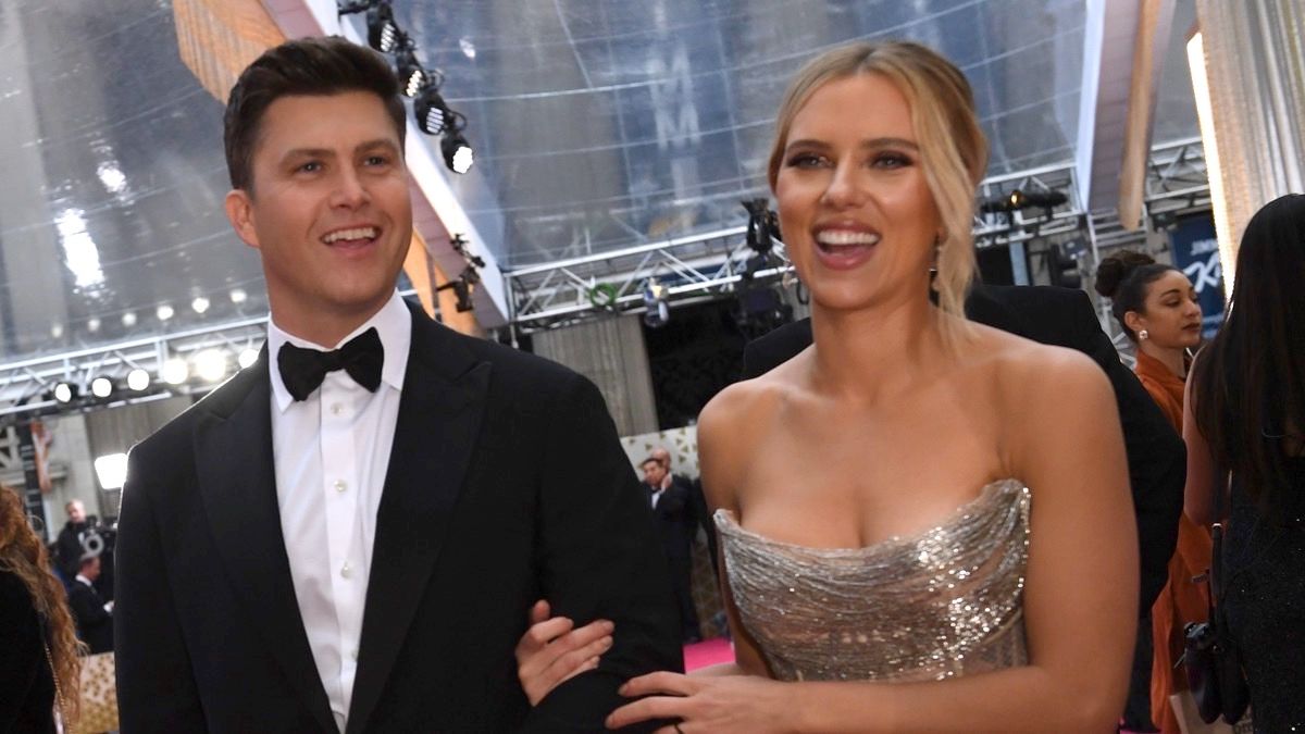 Black Widow actor Scarlett Johansson is rumored to be pregnant with husband Colin Jost https://t.co/prsOddYm34 https://t.co/U8SIZlNDOF
