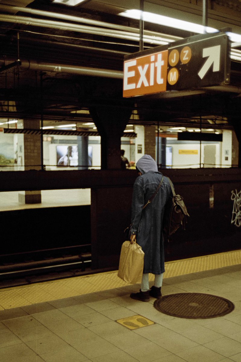 nathanabauman's tweet photo. Three images from my collection ‘Editions from the Street’ available on @opensea currently.

‘Headed Home’: https://t.co/toUmH6FGzo

‘Split Decision’: https://t.co/Ujm8jcdGeq

‘How Much Longer?’: https://t.co/5CbFsKqfBE

Once we hit 10 collectors, a giveaway will be announced. 🎞 https://t.co/A059Go78lv