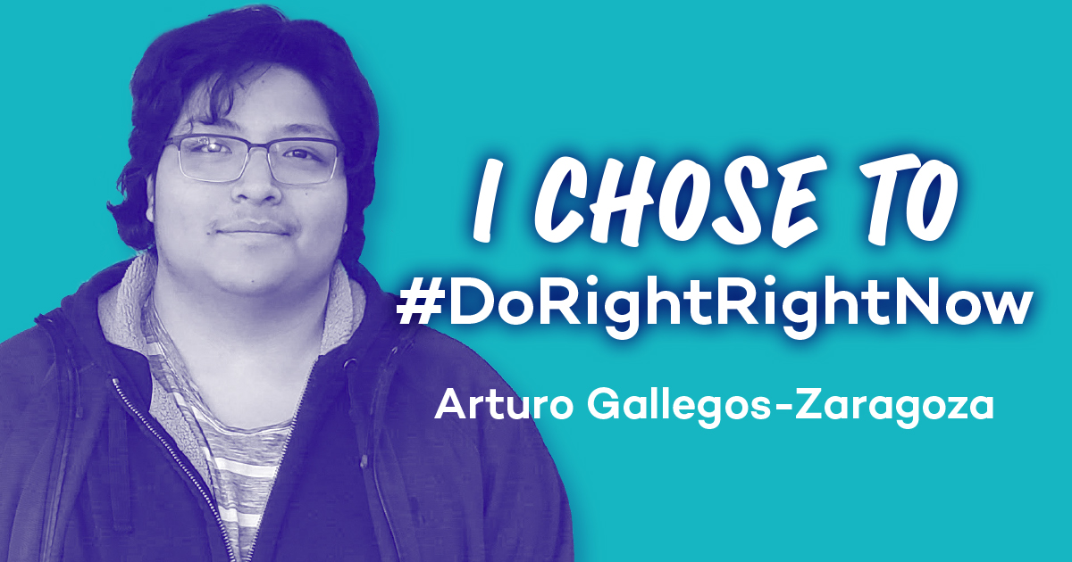 DoRightNebraska's tweet photo. Arturo Gallegos-Zaragoza , a student @UNOmaha, chose to #DoRightRightNow by getting a COVID vaccine.
"I chose to get the vaccine in order to protect my family against COVID. We all have to go to work, & getting the vaccine gives me peace of mind for myself & my family," he said. https://t.co/itjFMfwgK9