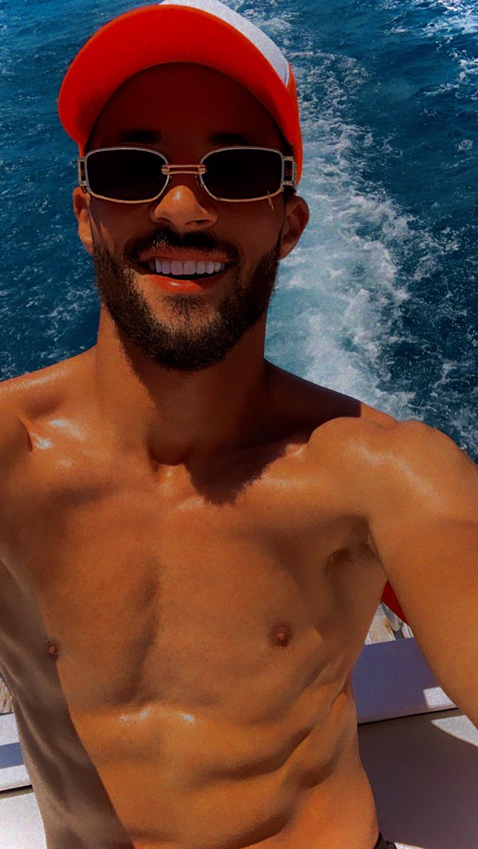 Relaxation time 🏖👑🔥