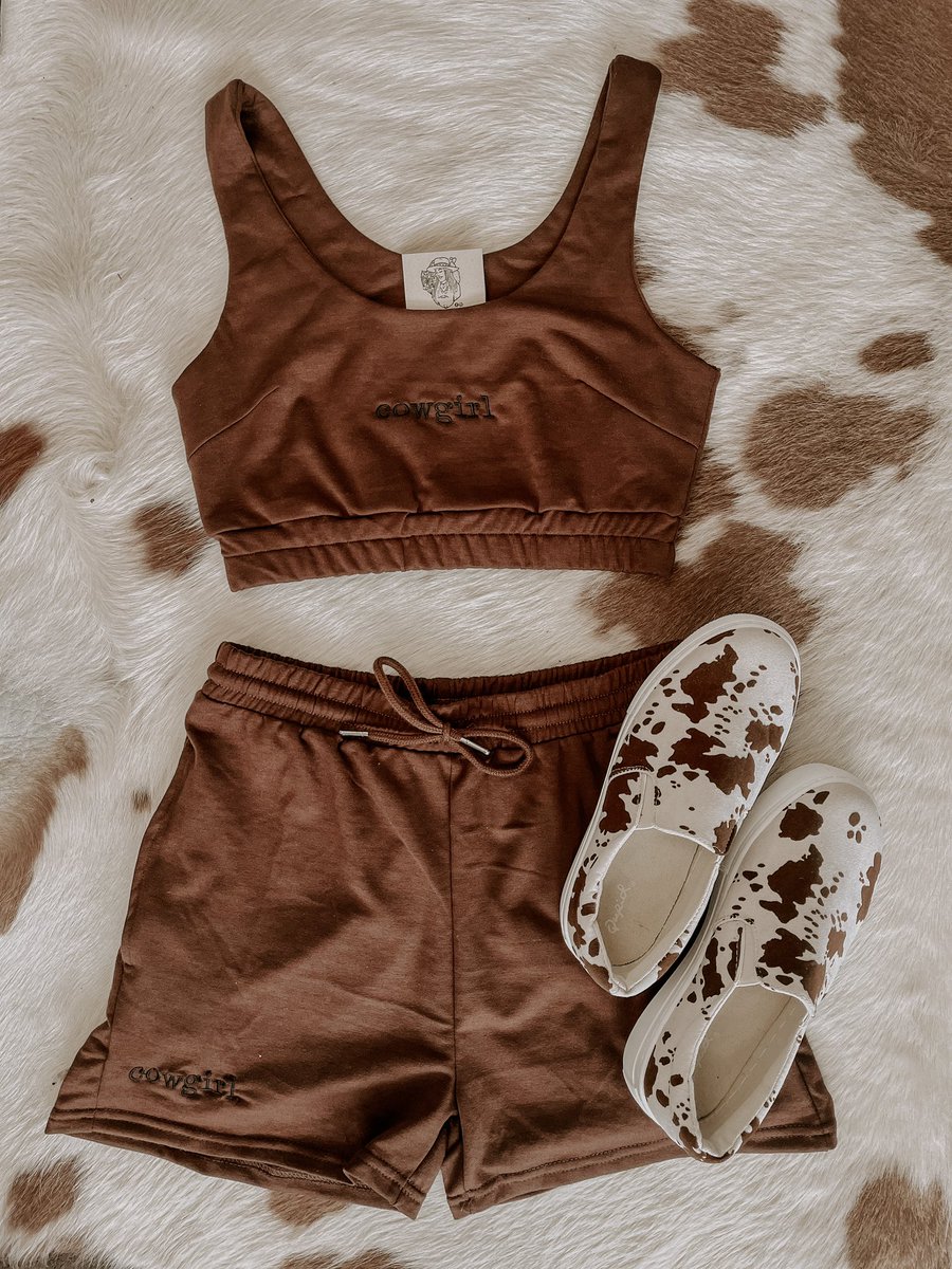 buckin_buffalo's tweet photo. Run and grab our newest rad sets....you won’t find these anywhere else 😍 https://t.co/OneqQa3AO8