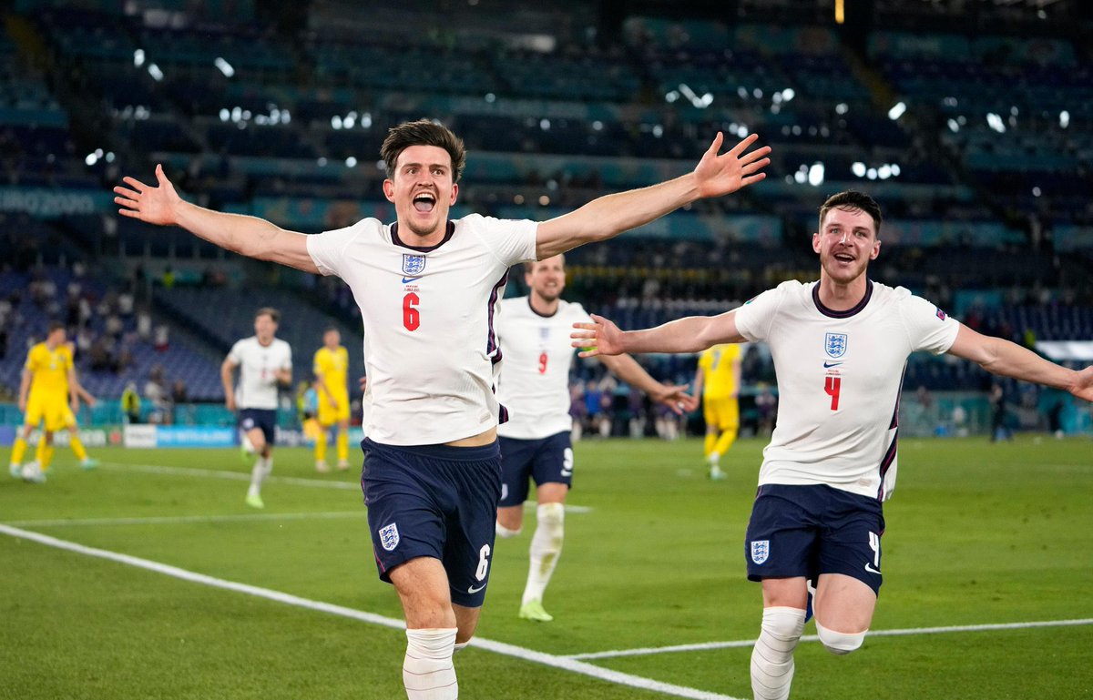 UTD__charles's tweet photo. C’mon ENGLAND 🏴󠁧󠁢󠁥󠁮󠁧󠁿🦁🦁🦁 #ThreeLions #ITSCOMINGHOMEMAN https://t.co/EqDppsTt6w