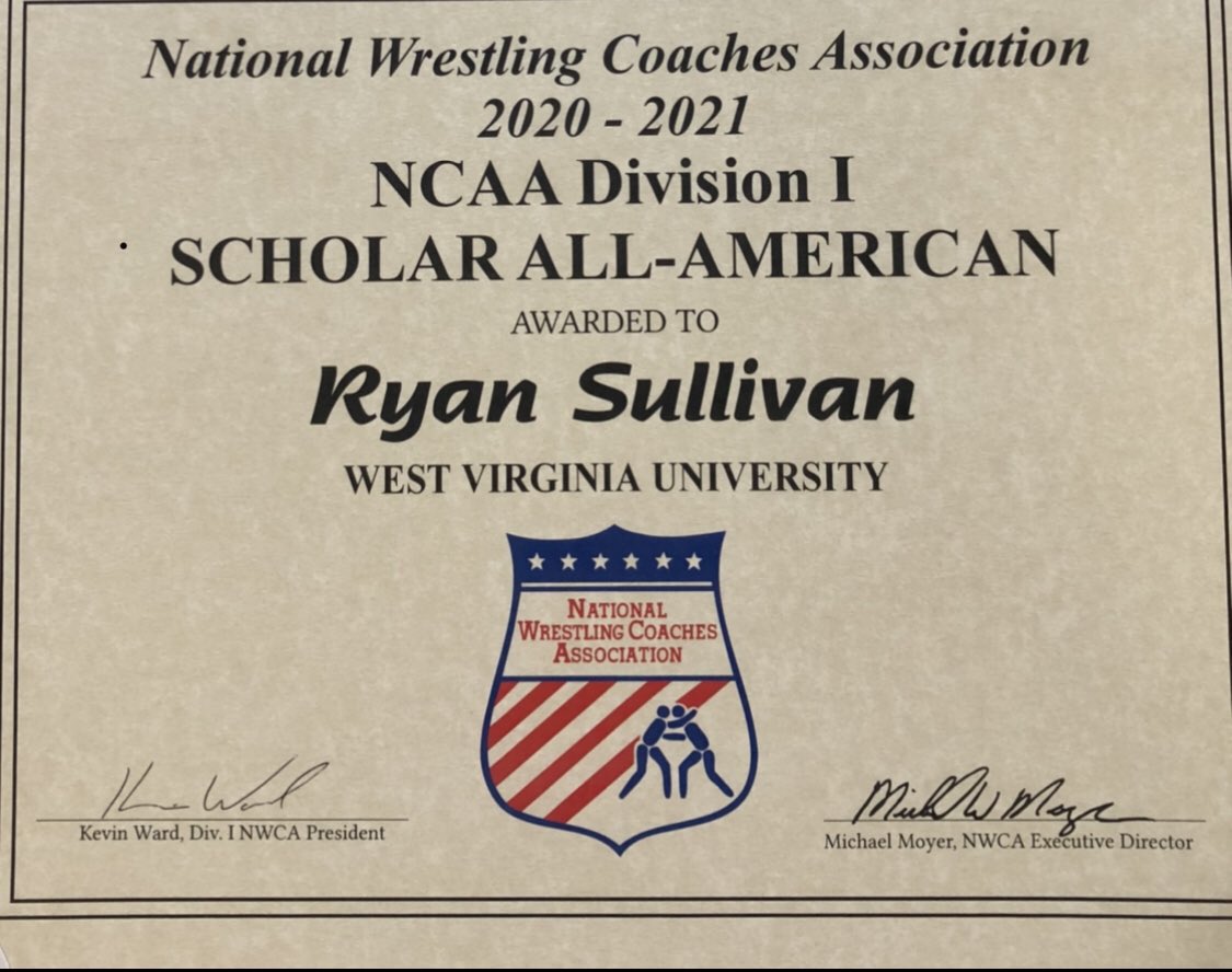 WVUWrestling's tweet image. Getting it done in the classroom and on the mat. #HailWV