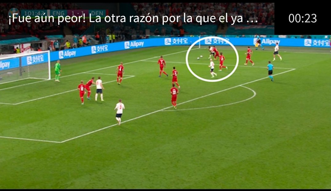 BjarkeMoeller's tweet image. Skandalen er endnu større ved #euro2020 påpeger spansk sportsavis AS. Ekstra bold på banen i sekvens, før Sterling filmer sig til straffe, burde have fået dommer til at afbryde spil. Imod regler at spille m to bolde på banen. Øv. Tak til landsholdet for at kæmpe imod alle odds🇩🇰