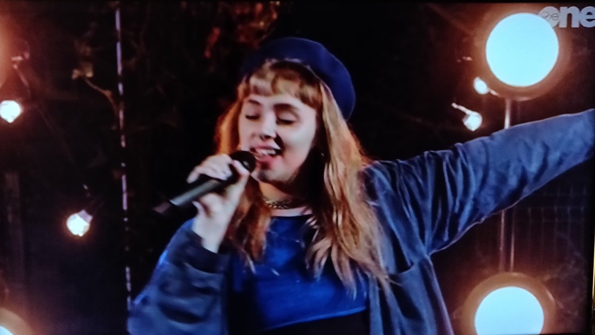 fanningsessions tweet media