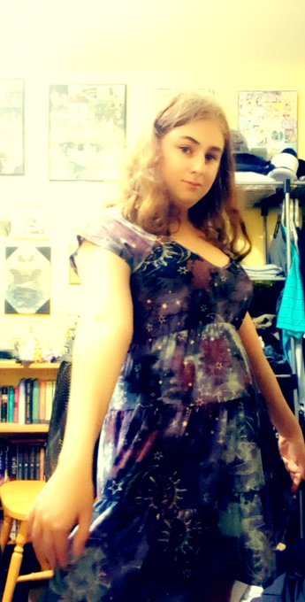 I got a new dress! https://t.co/wGSR9IdKGg