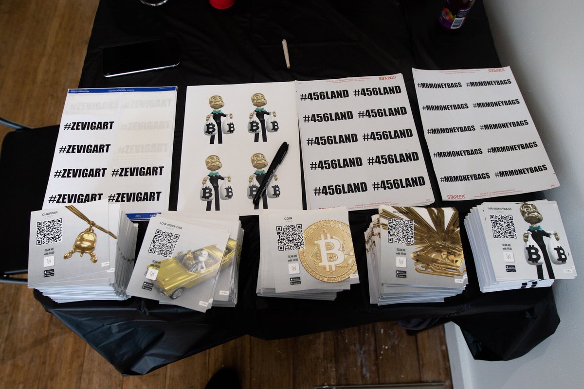 afthgallery's tweet photo. Meet the man behind the Land this Friday, July 7, 2021 from 2 PM to 5 PM at the @AFTHGallery! 

Experience 456 Land, An Imaginary World by Zevi G, learn about building wealth alongside digital art and cryptocurrency, and purchase your limited edition @ZeviG merch and NFT’s. https://t.co/rFrUpXBXKH