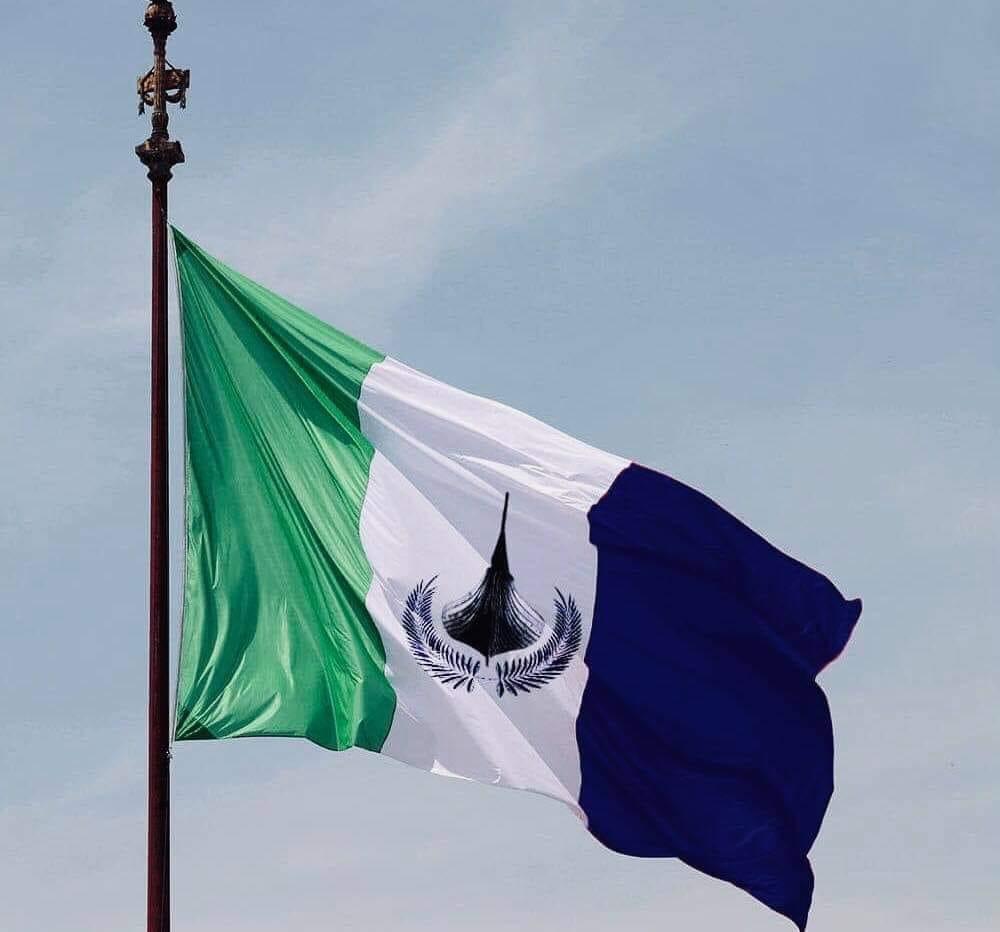 قريبا سترفر في سماء البصره البصره مظلومه اغنى محافظات العراق شعبها يذوق كأس المراره #اقليم_البصره قادم ان شاءالله ❤🇮🇶❤🇮🇶❤🇮🇶❤ سنخلص من مطايا ايران و كلابها المسعوره 🏳️‍🌈🇮🇷🏳️‍🌈 و نعيش بكرامه زي كوردستان