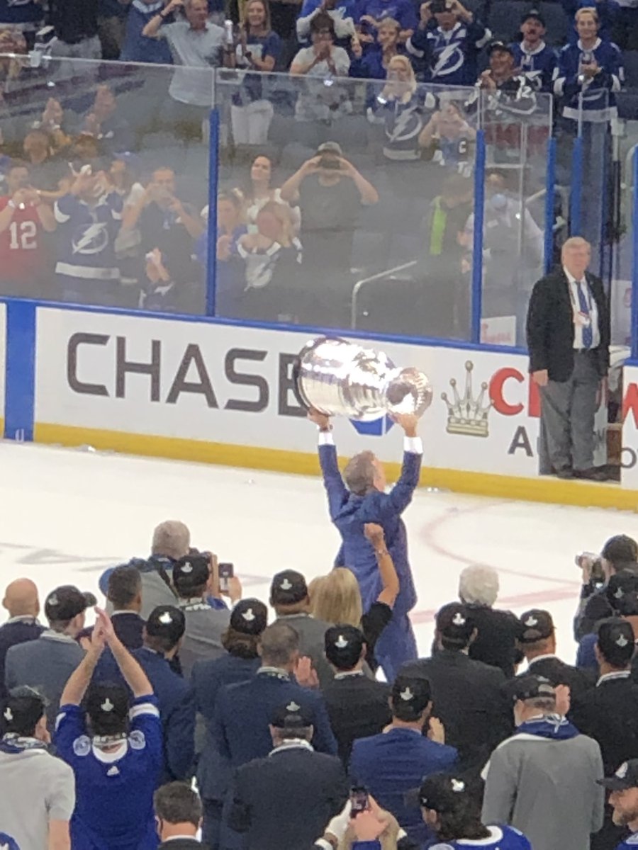 flswarty's tweet image. Our Lord Stanley’s Cup runneth over. I have had the privilege of seeing two Stanley Cup victories in Tampa. I am grateful - most fans never see one.