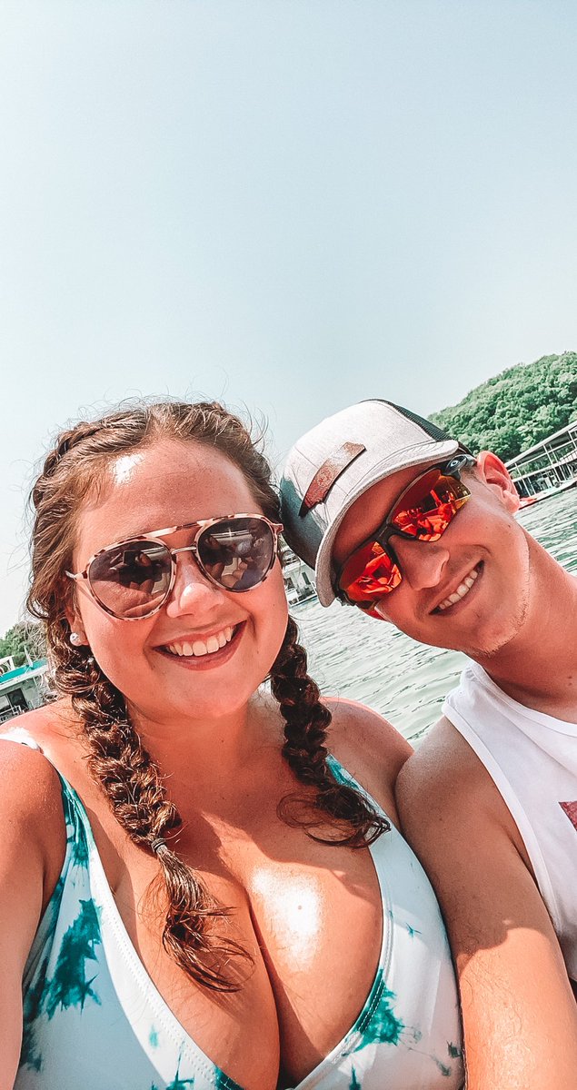 calliecmorgan's tweet photo. Long weekends spent w my guy always make for a long week without him @tj44mg https://t.co/x0jqJtyIGn