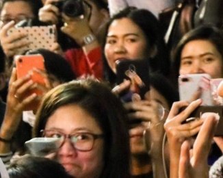 tehintoyou's tweet photo. SAME 😭😭😭😭 https://t.co/PRUBkjR2Tp