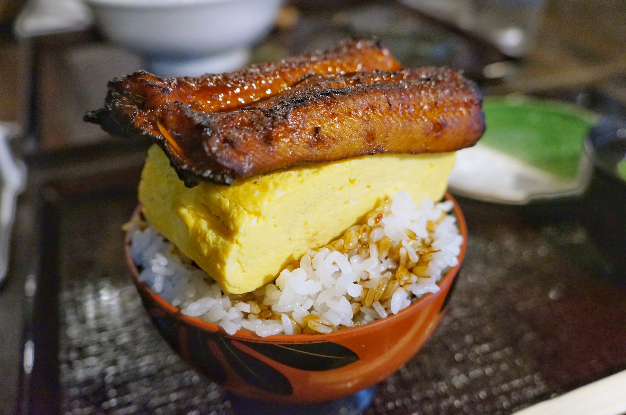 ほぼぎふ 岐阜グルメ 肉厚な鰻とだし巻き卵がドーン うな玉丼 焼き鳥とも成 T Co Oivrfuximc Twitter