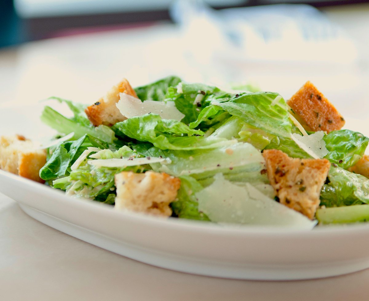 The healthy option is not always the least tasty option. 😋 

Order our Classic Caesar and add grilled chicken for a healthy choice in the PDX airport! 🥗