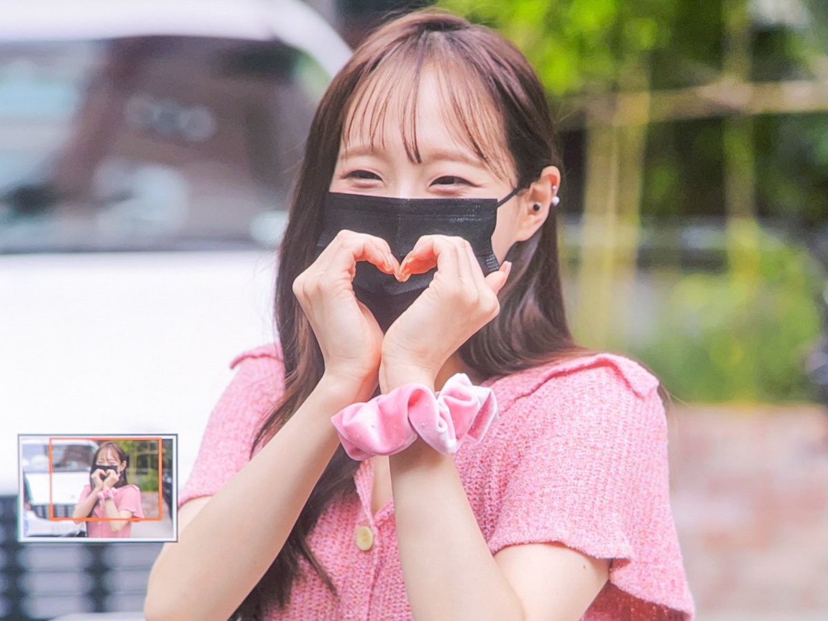 Chuu pics ♡ tweet media