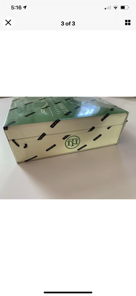 ranko74's tweet image. 🚨GIVEAWAY 🚨 

Get us to 3k followers &amp;amp; I’ll pick 7 winners to share in this $1k National treasures break! 💥

➡️tag as many friends to follow us!

🤯That’s it! It’s that simple!! 🤯
8 cards. 7 spots. 1 reserved #BangBang💥@HobbyConnector @Hobby_Connect  @sports_sell #thehobby