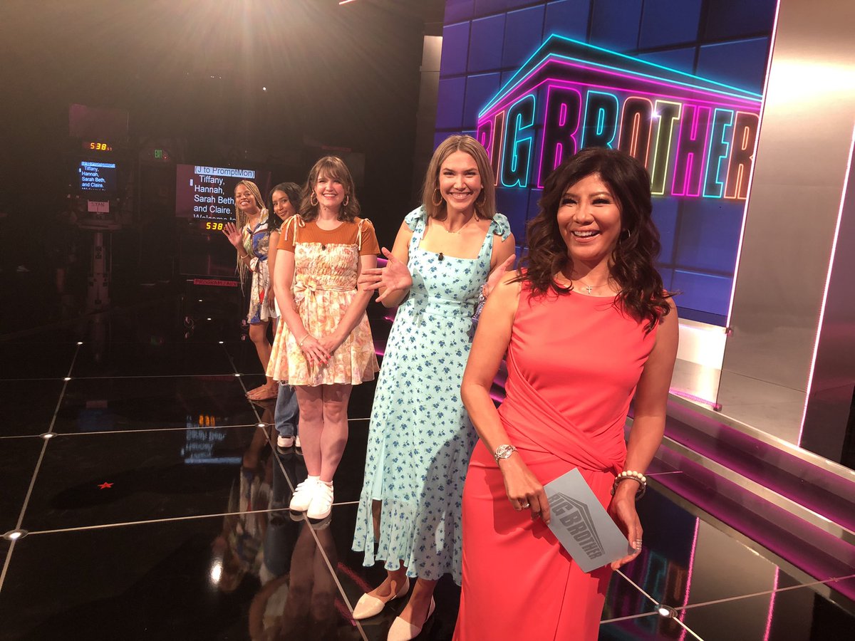 JCMoonves's tweet photo. And just like that, all of our HG’s have entered the #BB23 House. What did you think of this last group of four? https://t.co/F8Fx4yYS22
