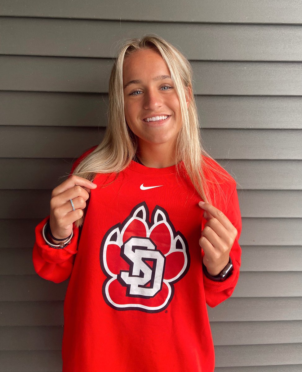 centgirlssoccer's tweet photo. Big news! @BordsonBrooklyn is a future coyote! Congrats Brooklyn! https://t.co/wN78XuQQBR