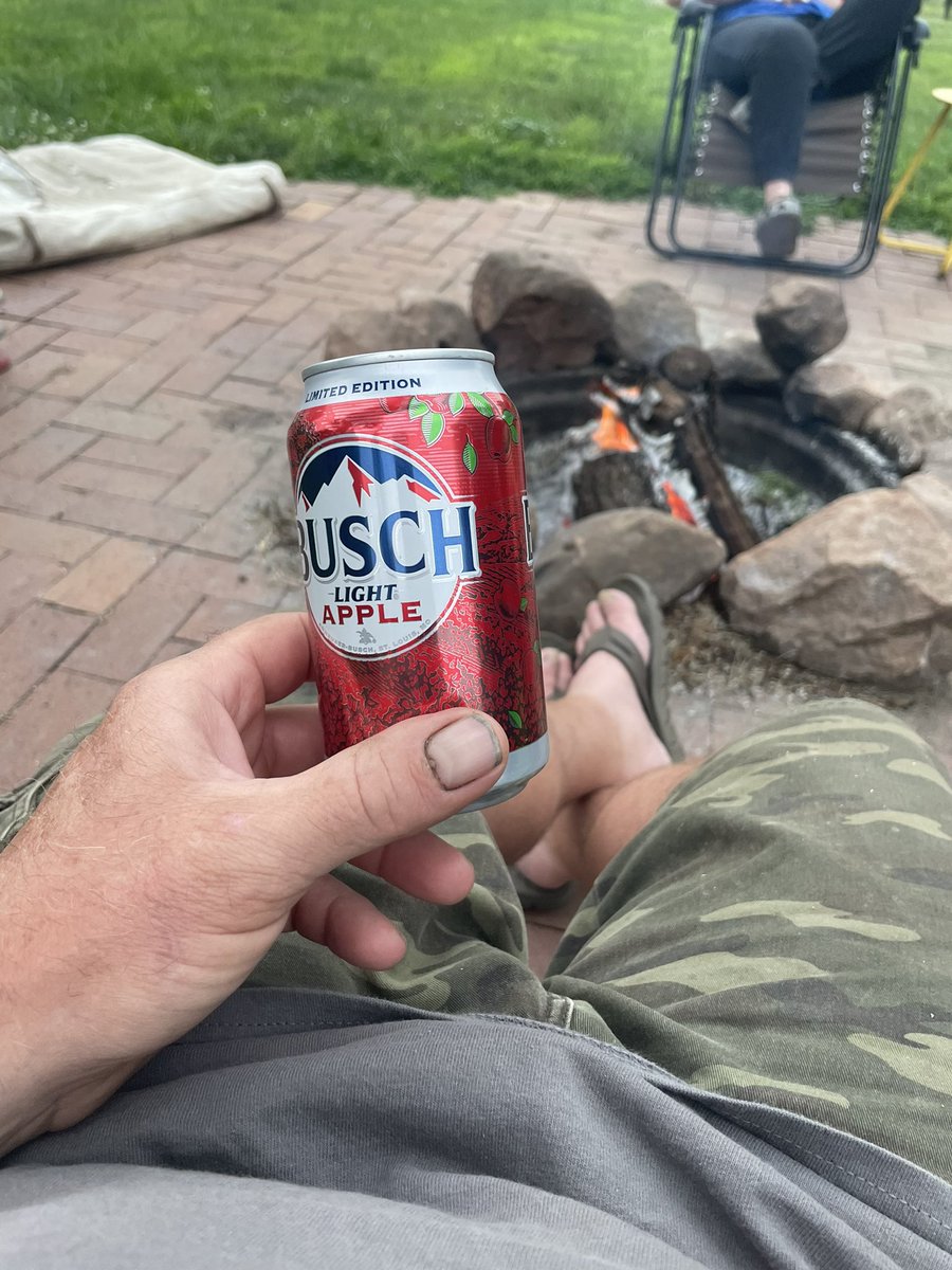 fig9119's tweet photo. @BuschBeer Nights like these https://t.co/dsXS0hHB5r