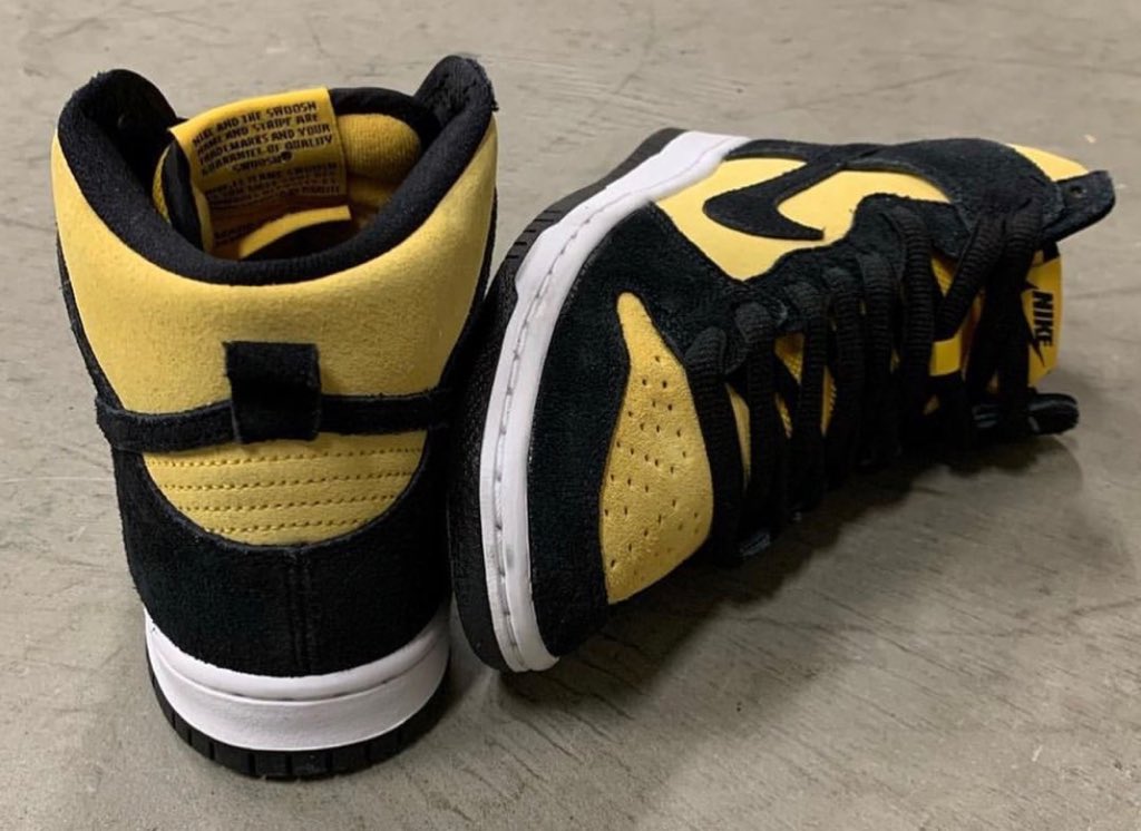 iowa dunk high on feet