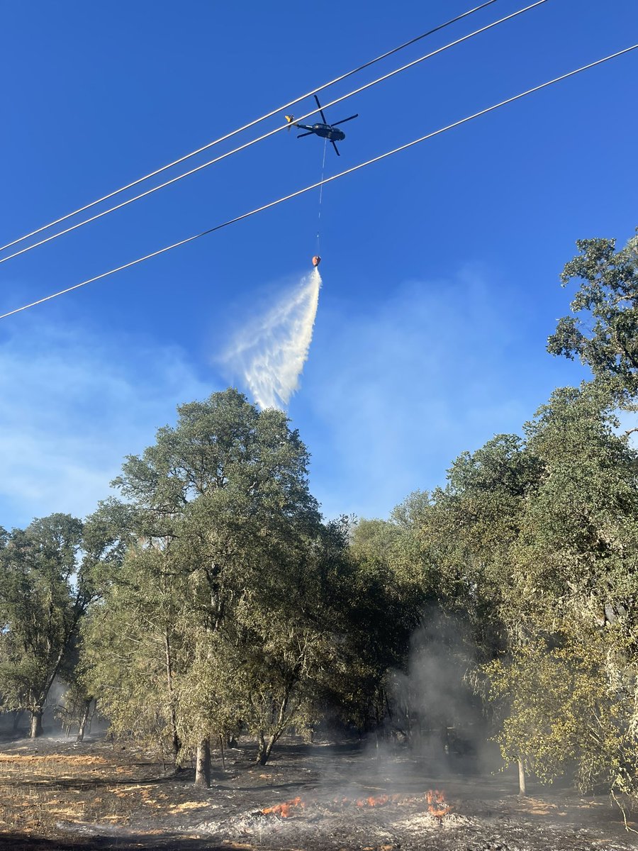 Elias_Funez's tweet photo. Forward progress of #BrewerFire stopped. Fire about 3 acres including spot. #theunionnow #fireseason2021 @TheUnion https://t.co/NFB1i9h7KC