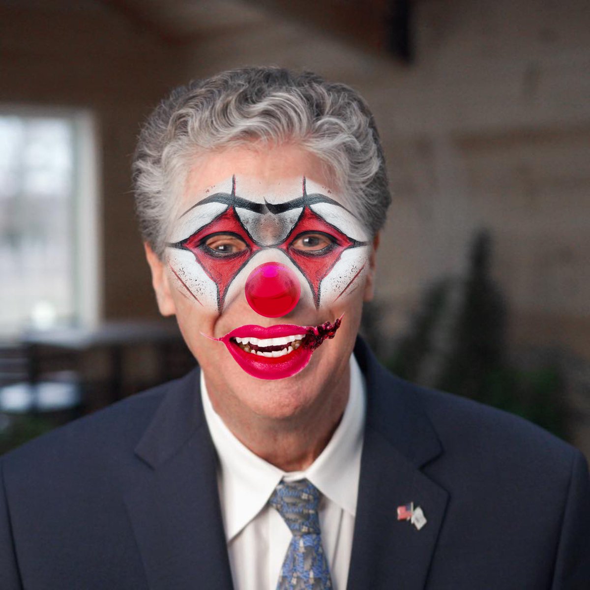 <a href="/GovDanMcKee/">Governor Dan McKee</a> This photo represents everything wrong and corrupt in our state.

Fortunately in 5 to 7 years half these ass clowns will be under federal indictment including #NoBallsMcKee 🤡

#HopelessInRI #ClamsAndScams