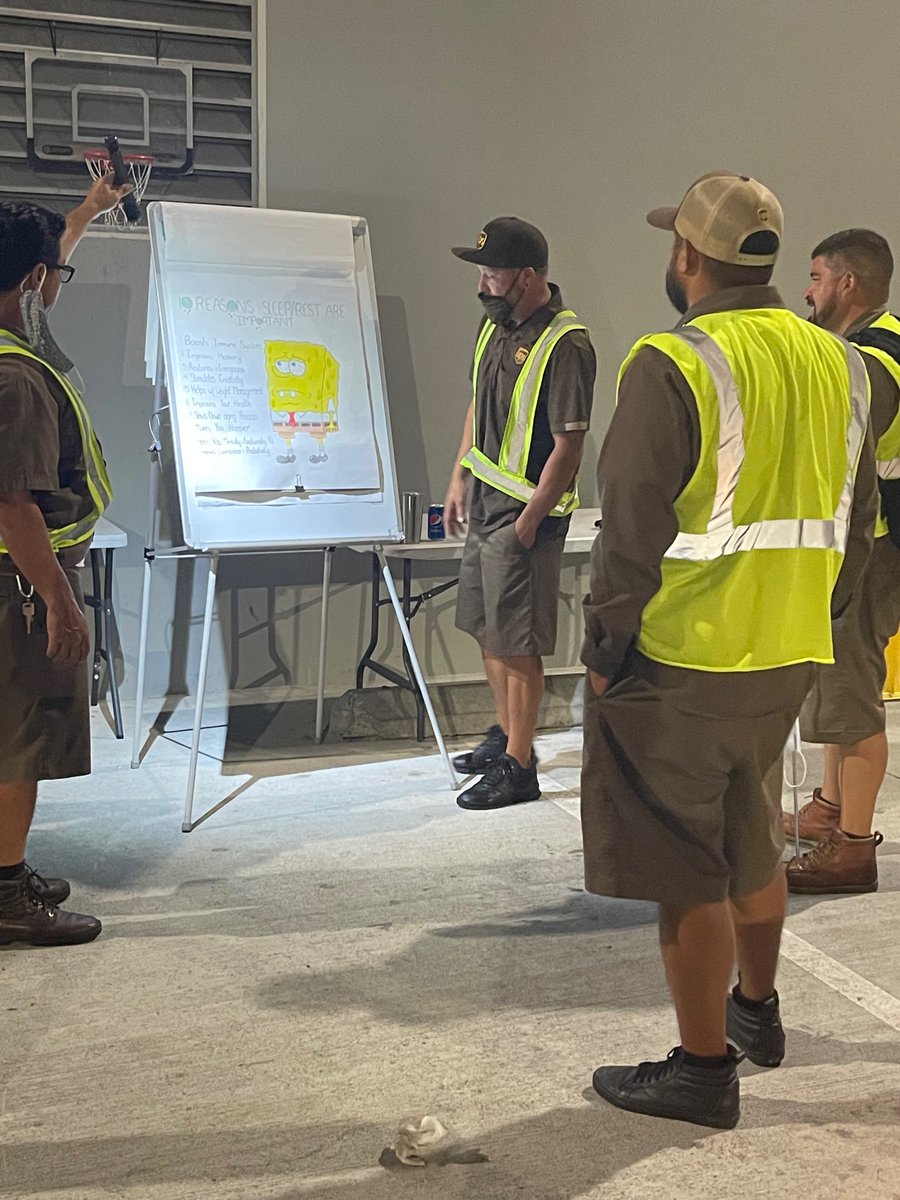 LaMiradaFeeder tweet media