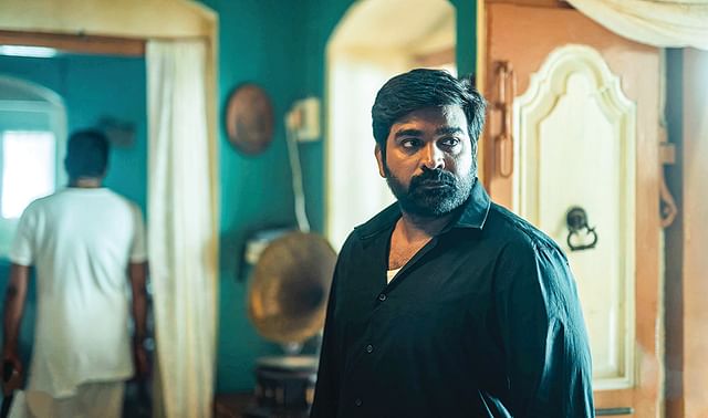 Route2watch's tweet photo. Here is the First Look of #MakkalSelvan #VijaySethupathi from #Netflix's Anthology #Navarasa, directed by #BjoyNambiar
#NavarasaOnNetflix
#ManiRatnam
#route2watch 🤗 https://t.co/A6IO446uBA